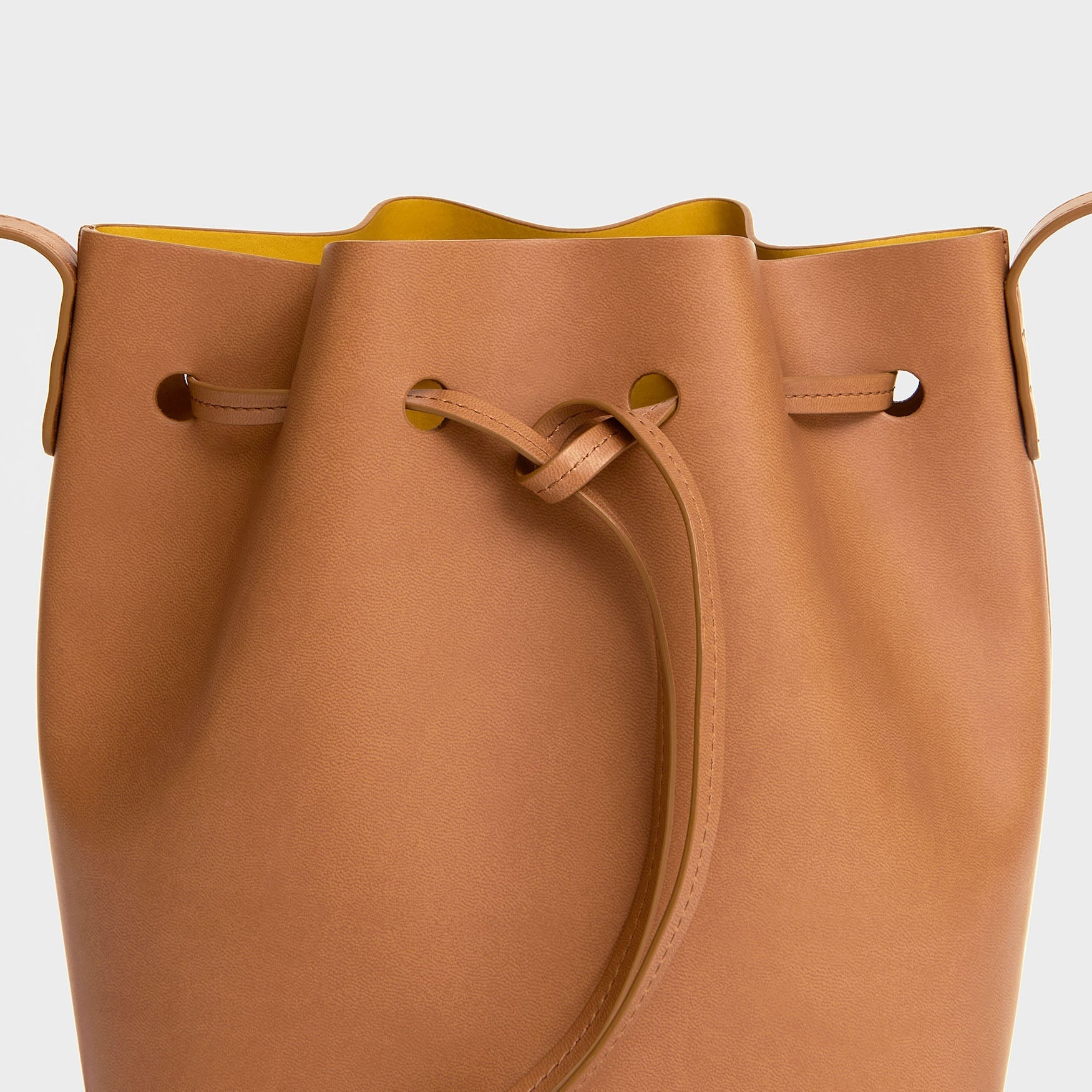 VEGAN APPLE LEATHER BUCKET BAG - 3