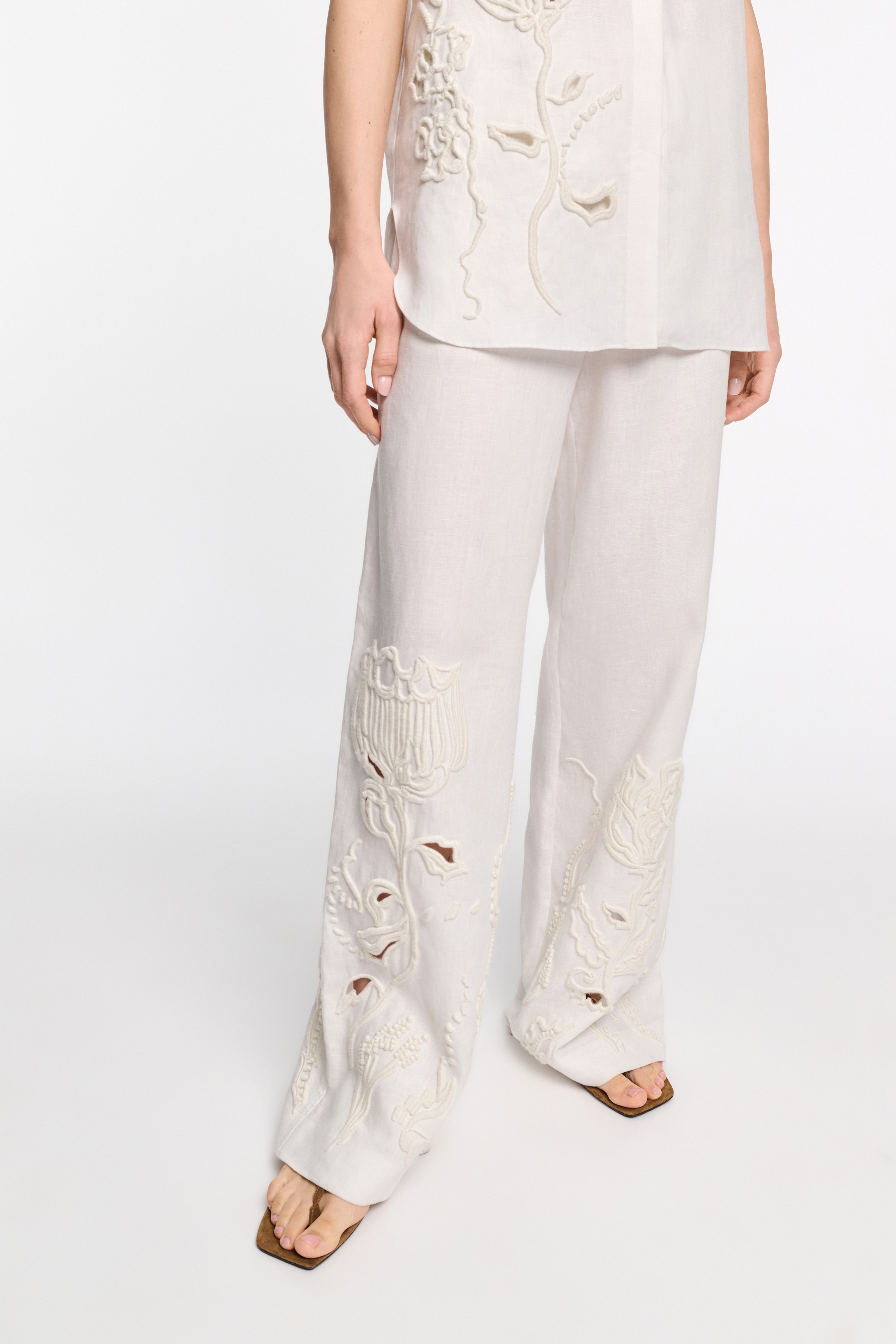 EMBROIDERED BEAUTY pants - 7