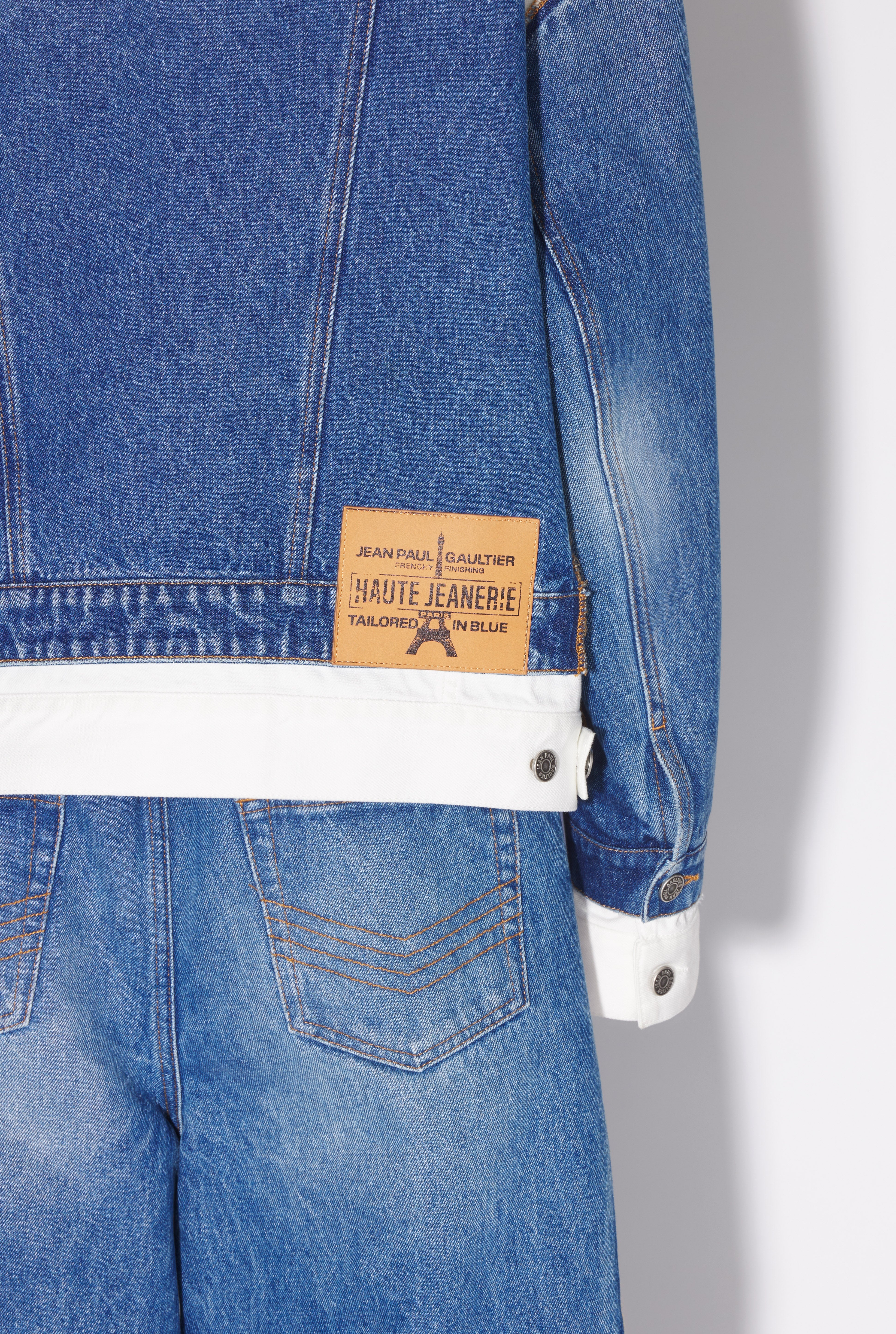 THE TROMPE-L'ŒIL DENIM JACKET - 6