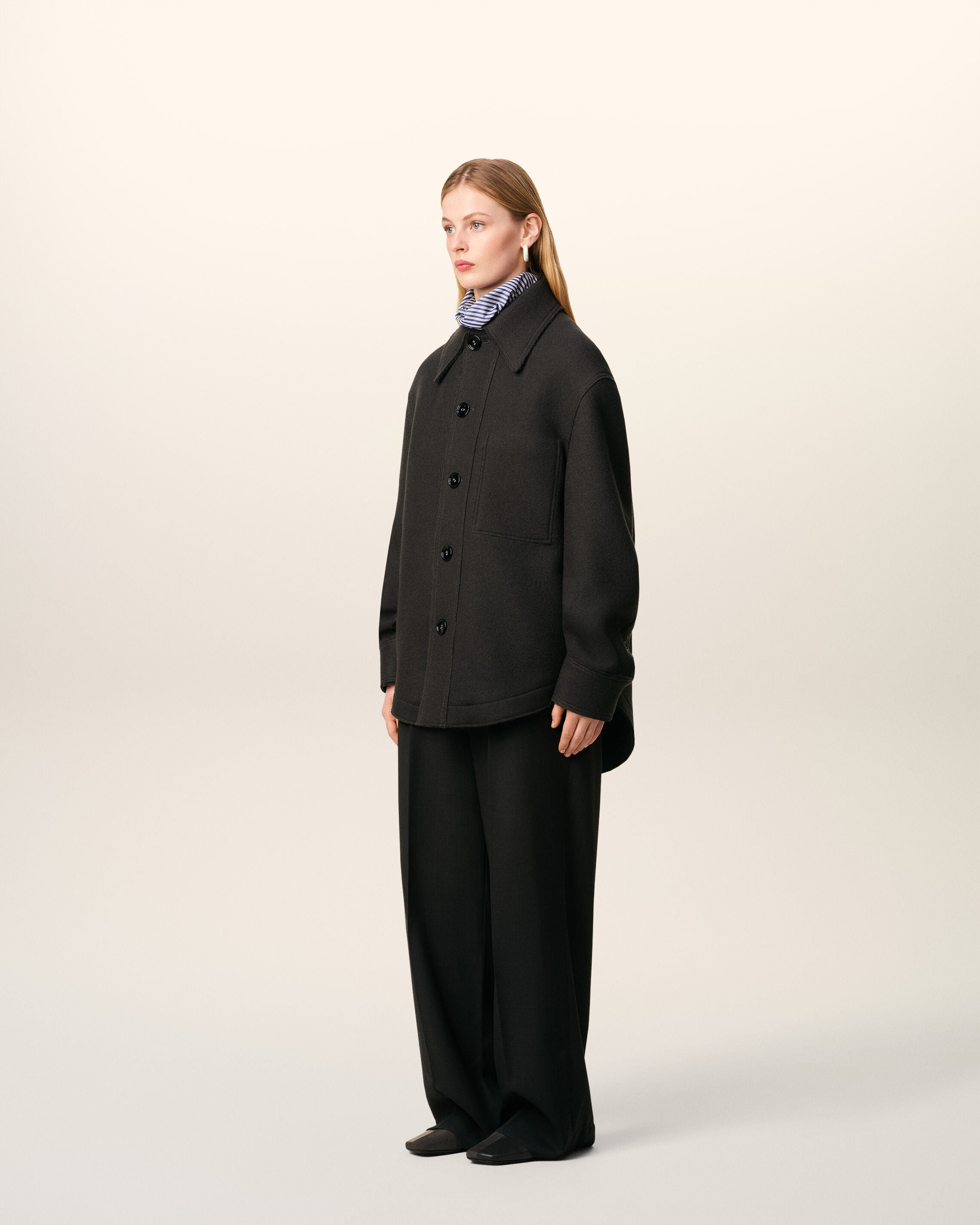 BLACK WOOL BUTTONED JACKET - 6