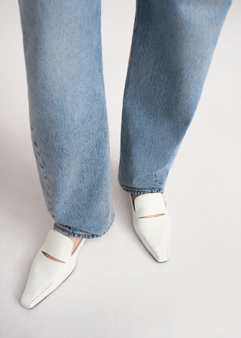 Totême The Cutout Kitten Loafer off-white outlook