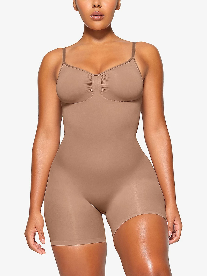SKIMS Sculpt ruched stretch-woven body outlook
