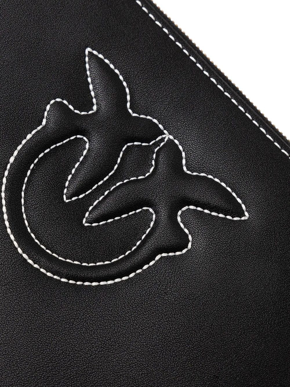 logo zip clutch - 2