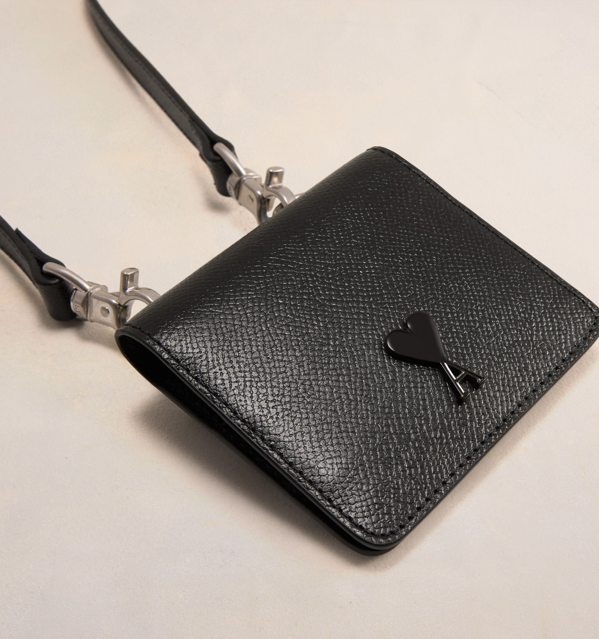 【 AMI 】AMI DE COEUR STRAP CARDHOLDER AMI de Coeur Strap Card Holder Black | eBay