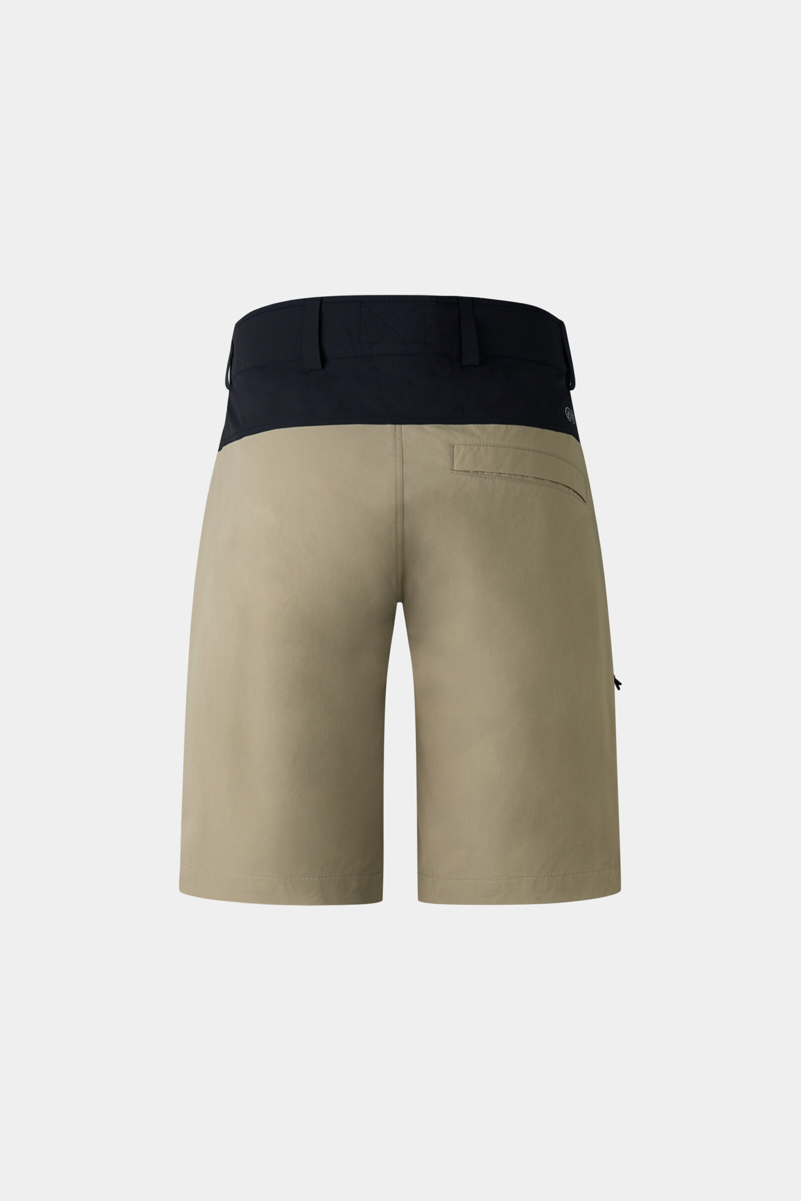 Cewan Functional shorts in Beige/Black - 7