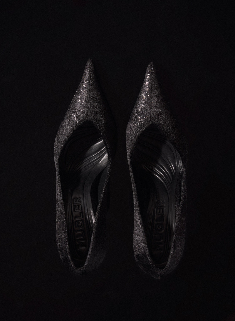 black leather faux fur glittered fang 95 pump 5