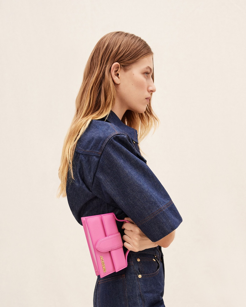 JACQUEMUS Le Bambino outlook