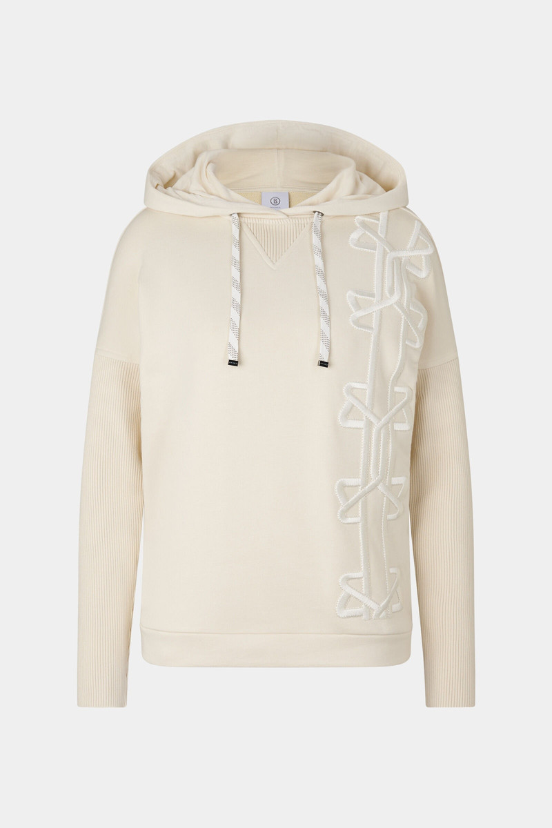 Queeny hoodie in Off-white 1