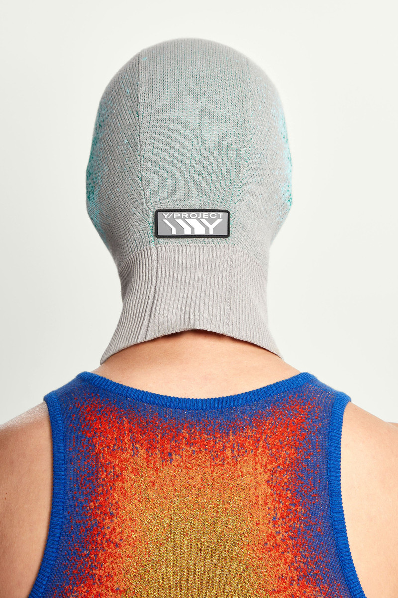 Gradient Balaklava 3