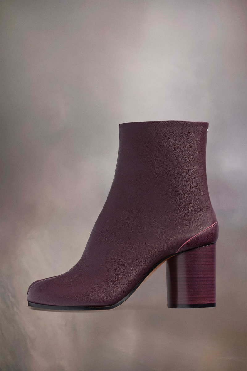 Maison Margiela Tabi ankle boots outlook