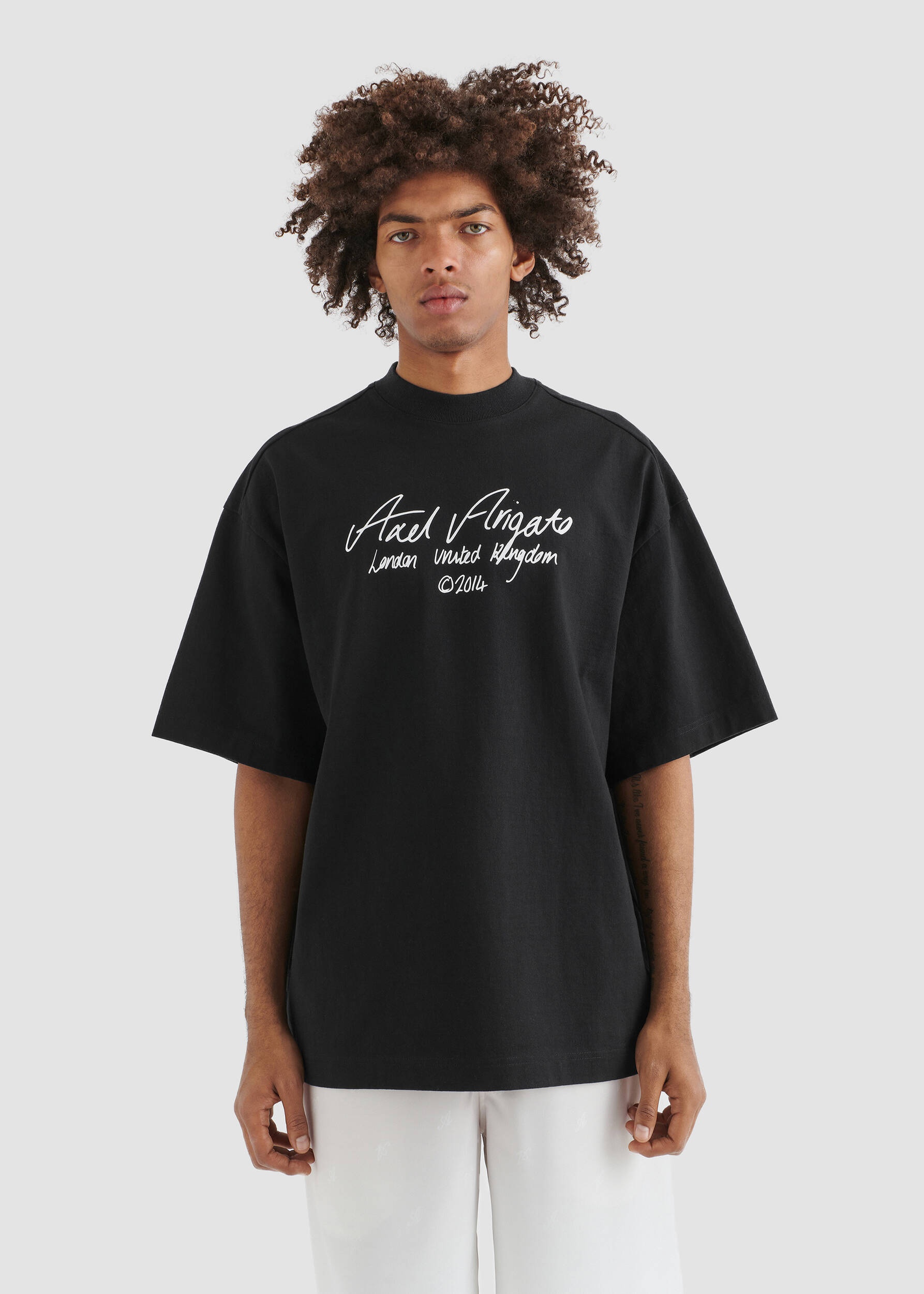 Essential T-Shirt - 2