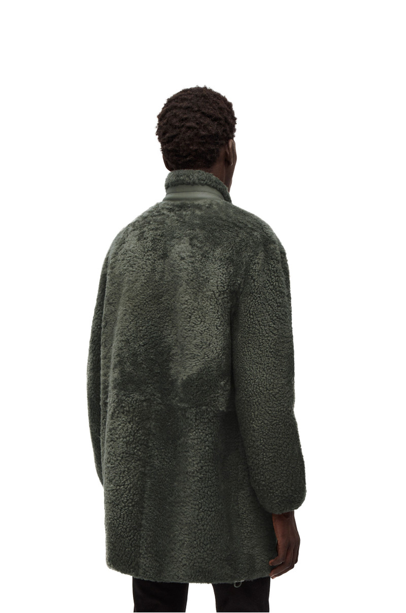 Long jacket in shearling 4