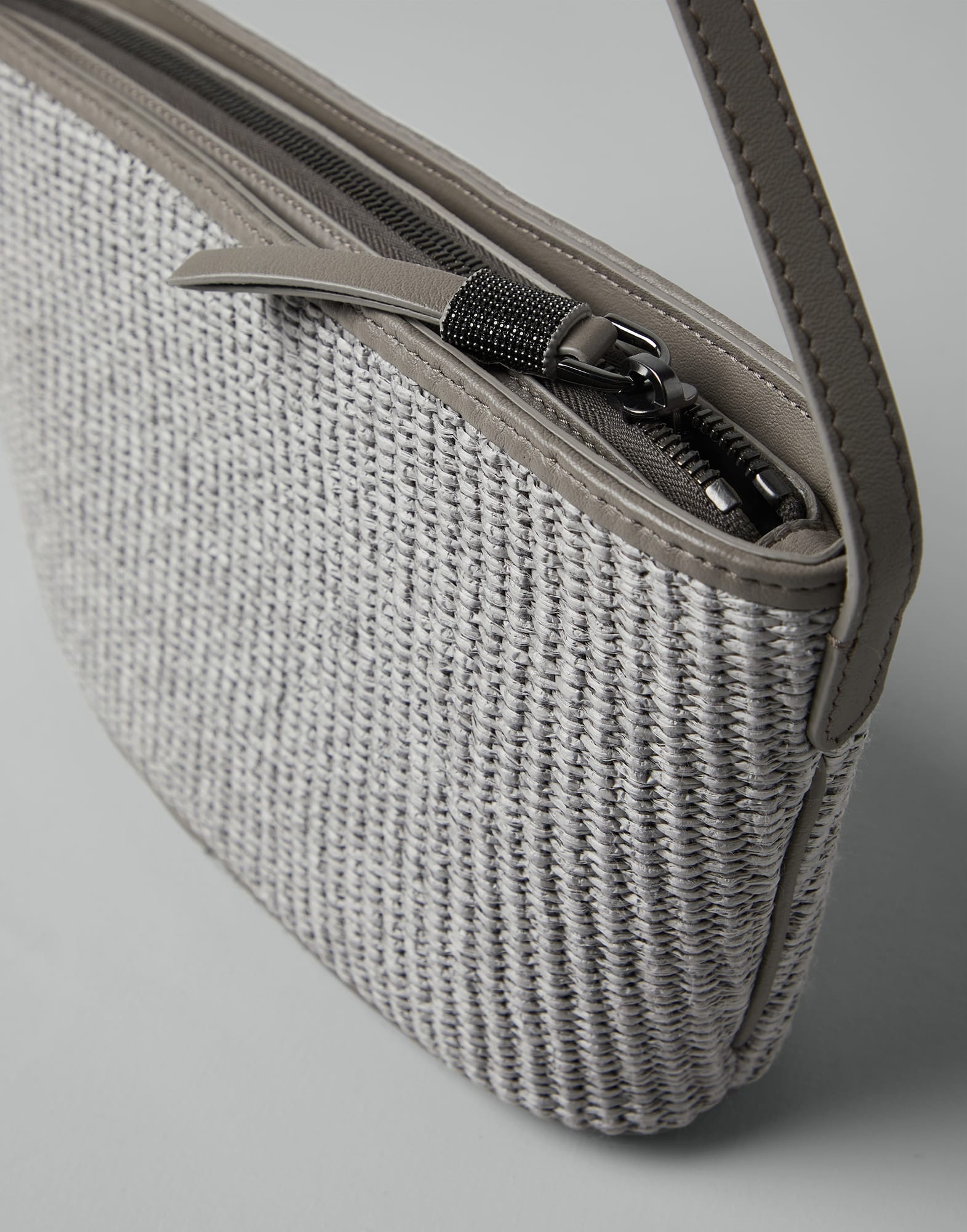 Techno cotton raffia bag with shiny zipper pull - 3