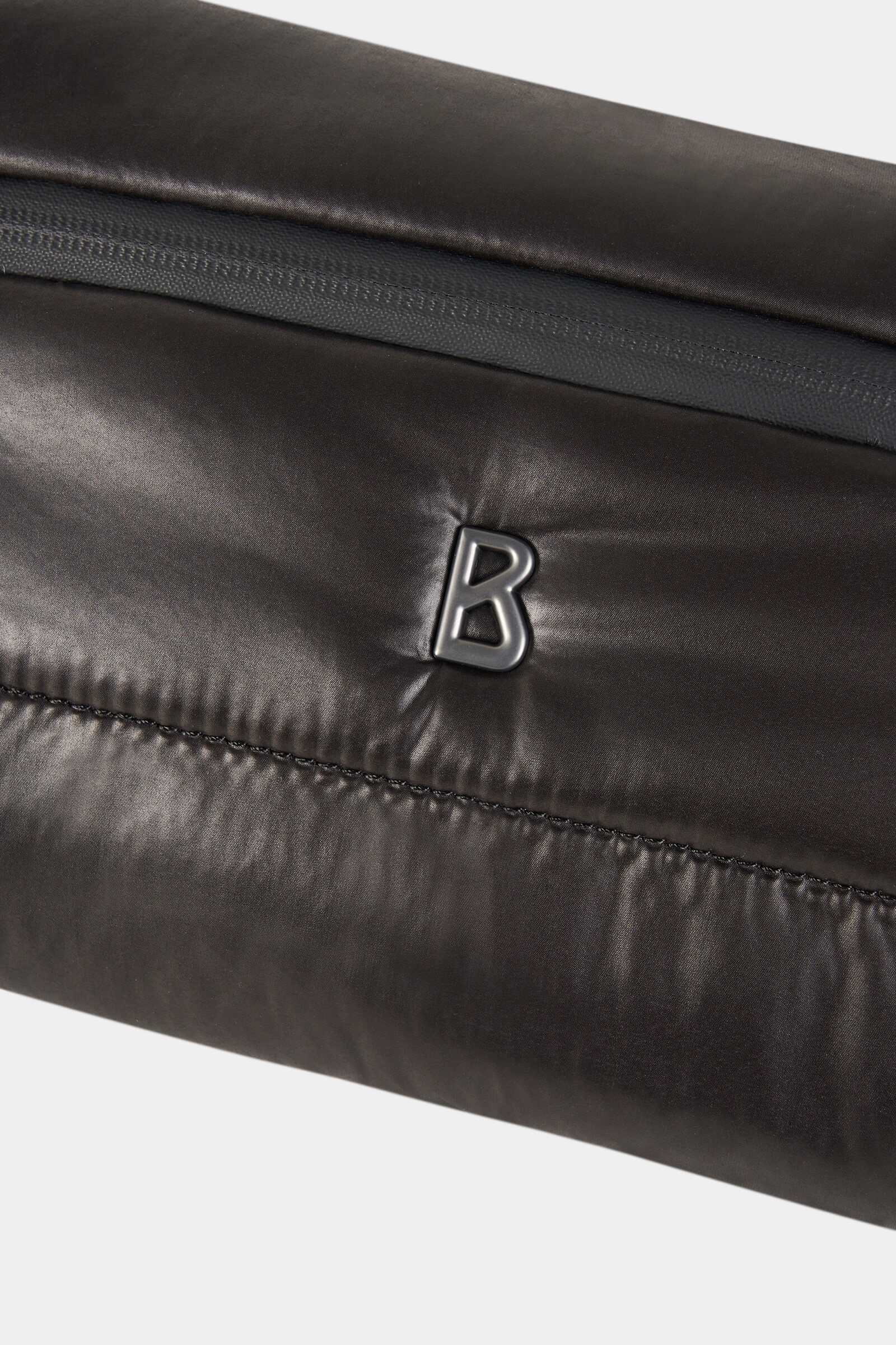 Monarch Fabian belt bag in Black - 5