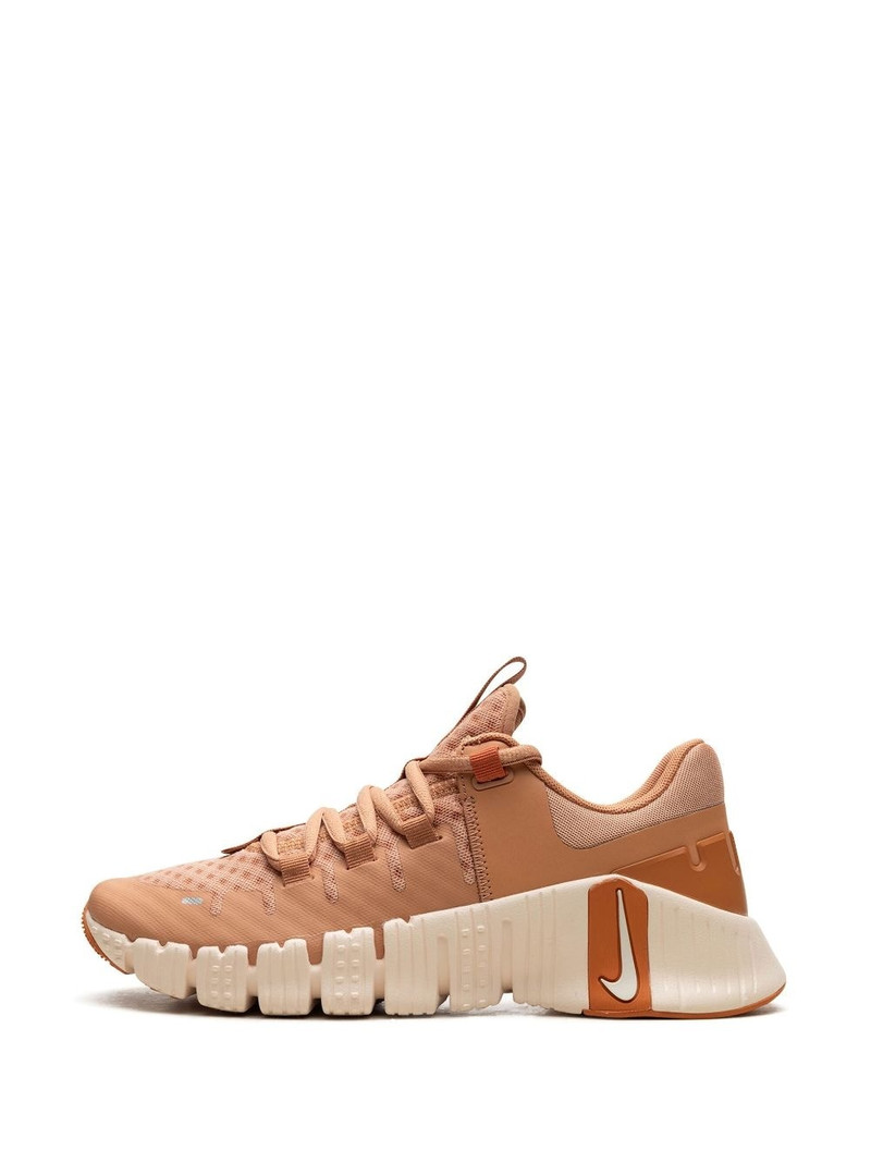 Free Metcon 5 "Amber Brown" sneakers 6