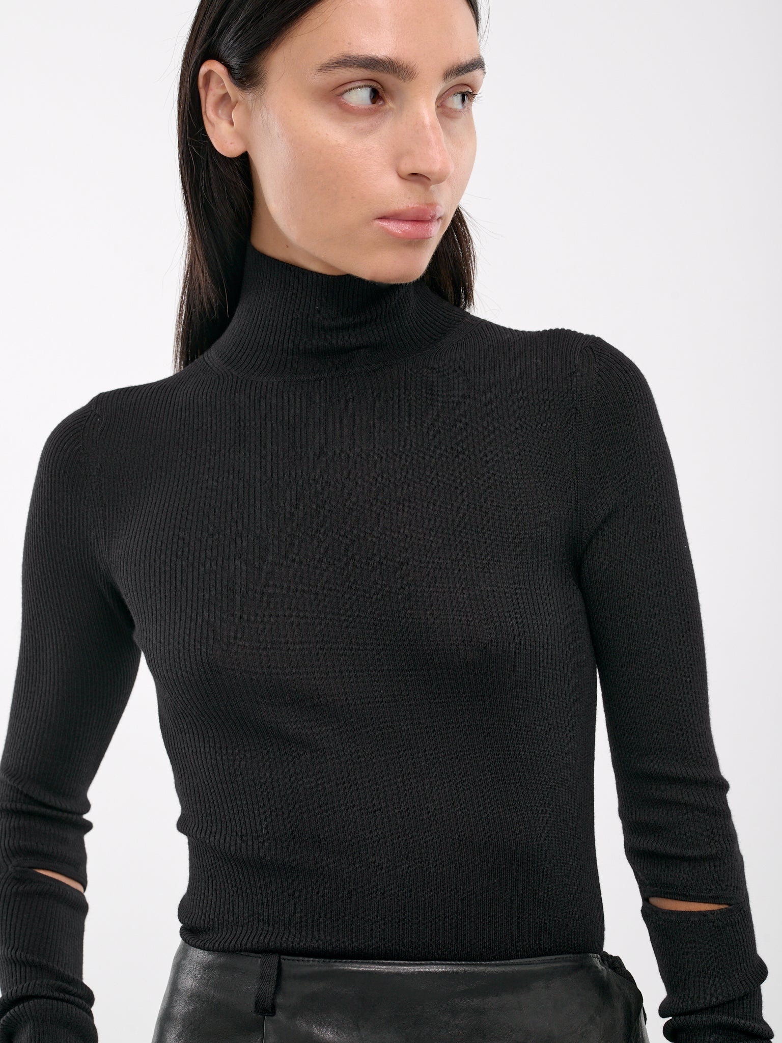 Olenka Ribbed Turtleneck - 5