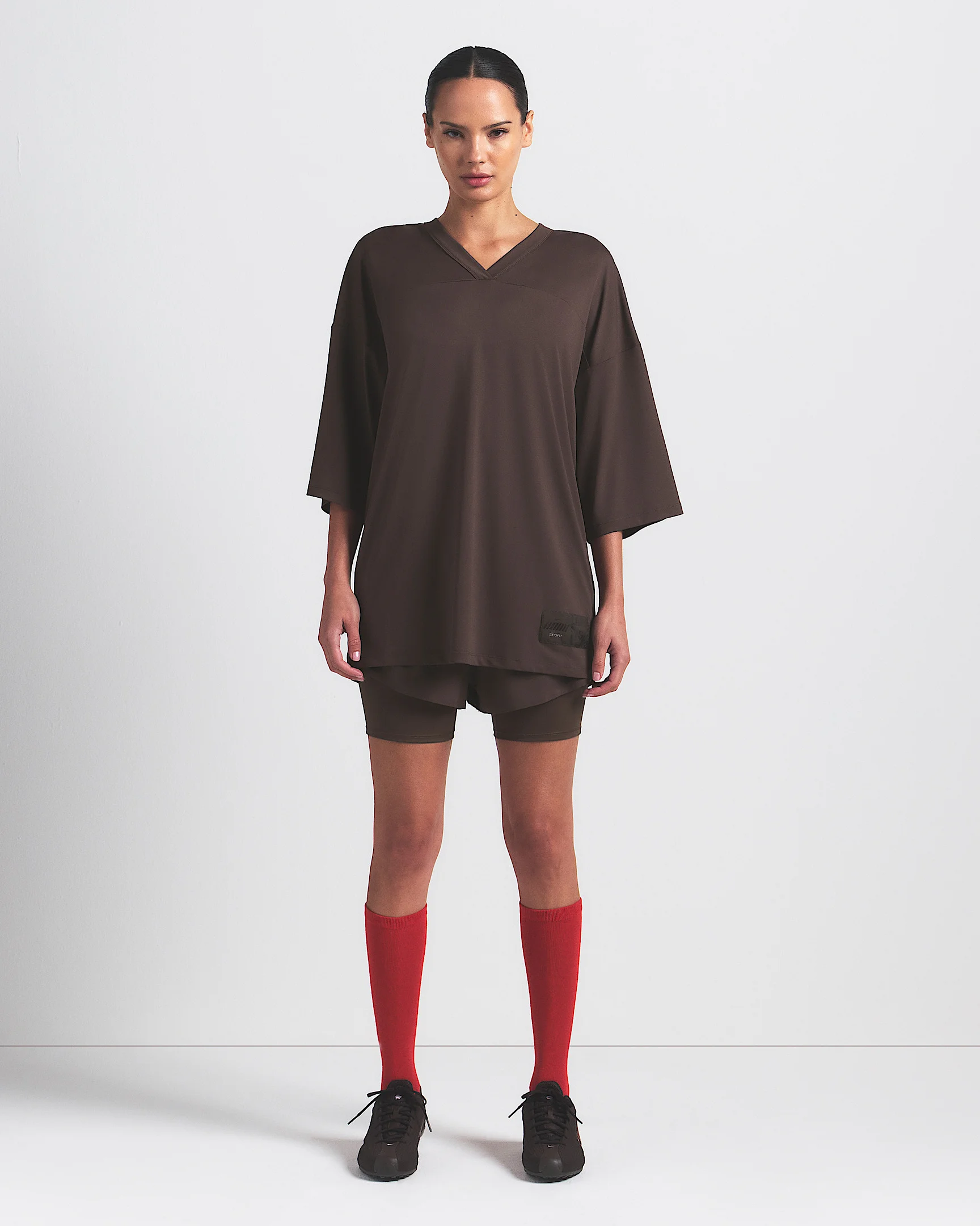 NikeSKIMS Airy Women's Oversized V-Neck T-Shirt - 1