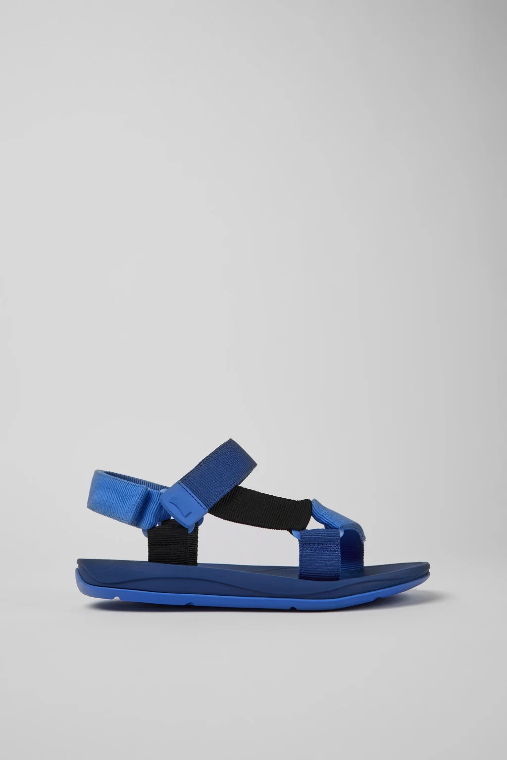 Match Blue and black recycled PET sandals for men - 1