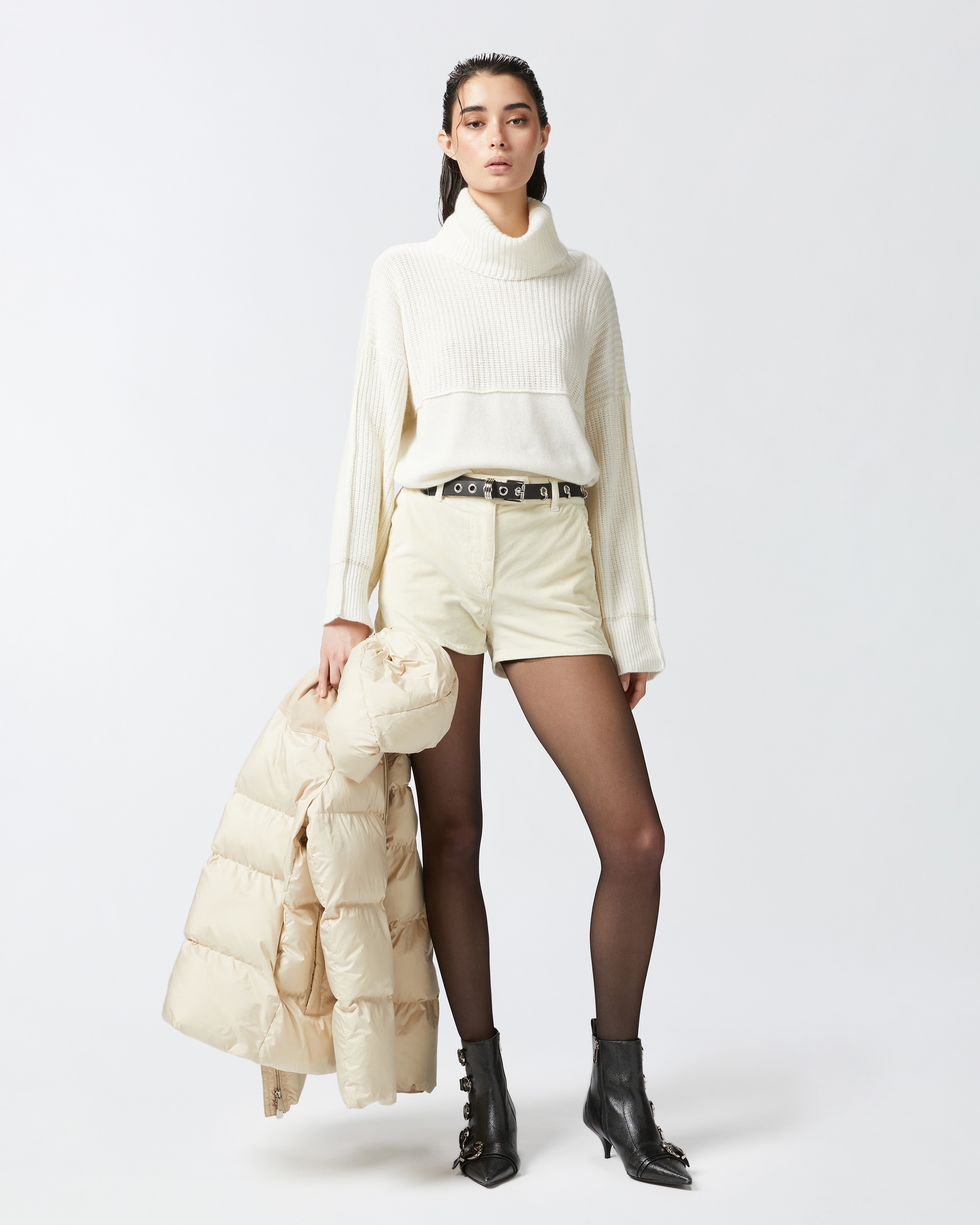 FINE WOOL AND CASHMERE TURTLENECK JUMPER - 3