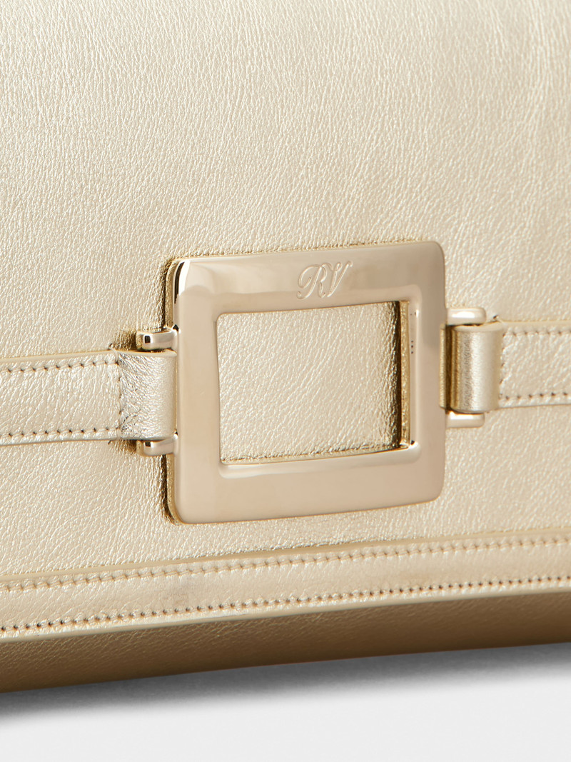 Belle Vivier Clutch in leather 5