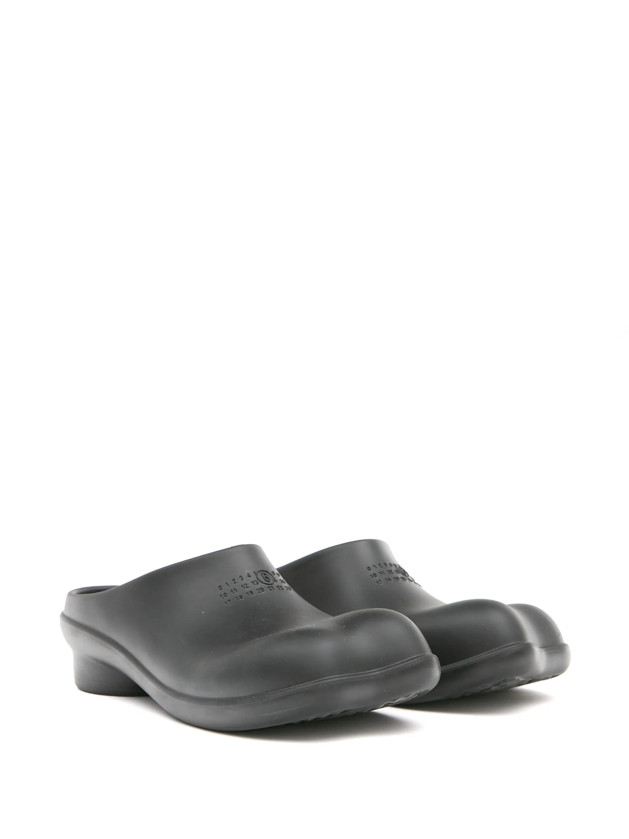 Anatomic numbers-motif slippers - 2