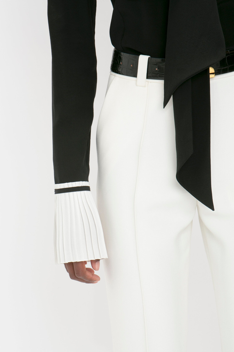 Cropped Kick Trouser In Ivory 5