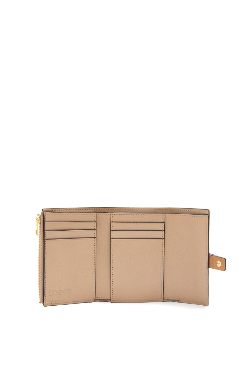 Loewe Small vertical wallet in soft grained calfskin outlook