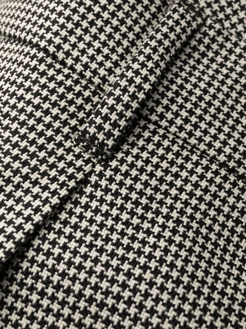 houndstooth-patterned cropped tailored trousers 7