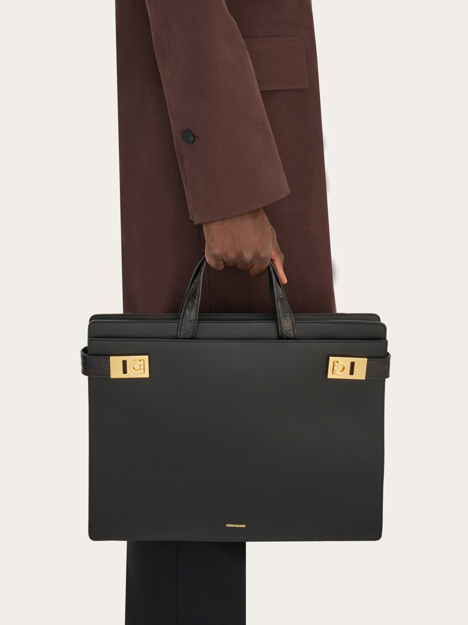 Business bag with Gancini buckles - 2