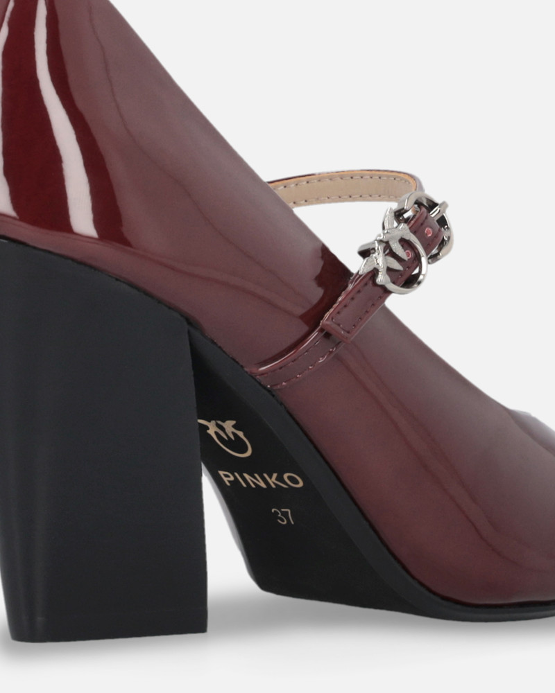 SHINY PUMPS 7