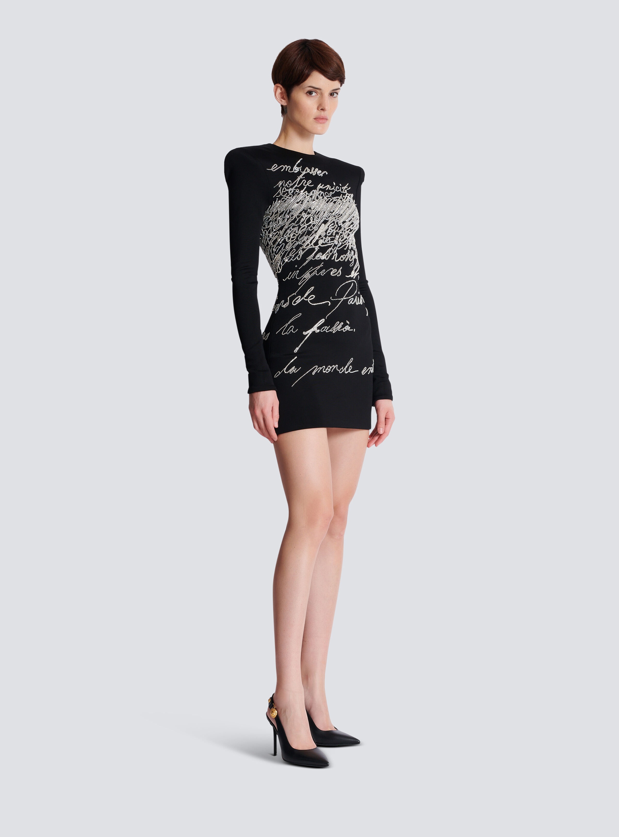 Short dress with "Love Letter" embroidery - 3