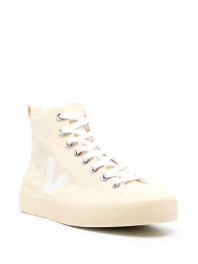 VEJA Nova HT sneakers outlook