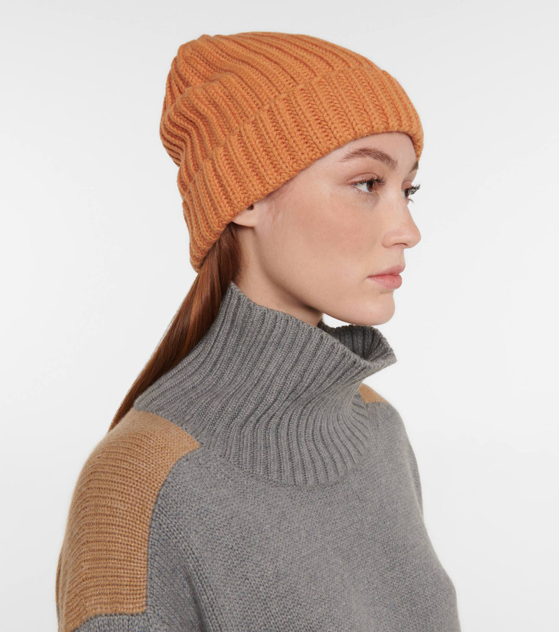 Loro Piana Baby cashmere beanie outlook
