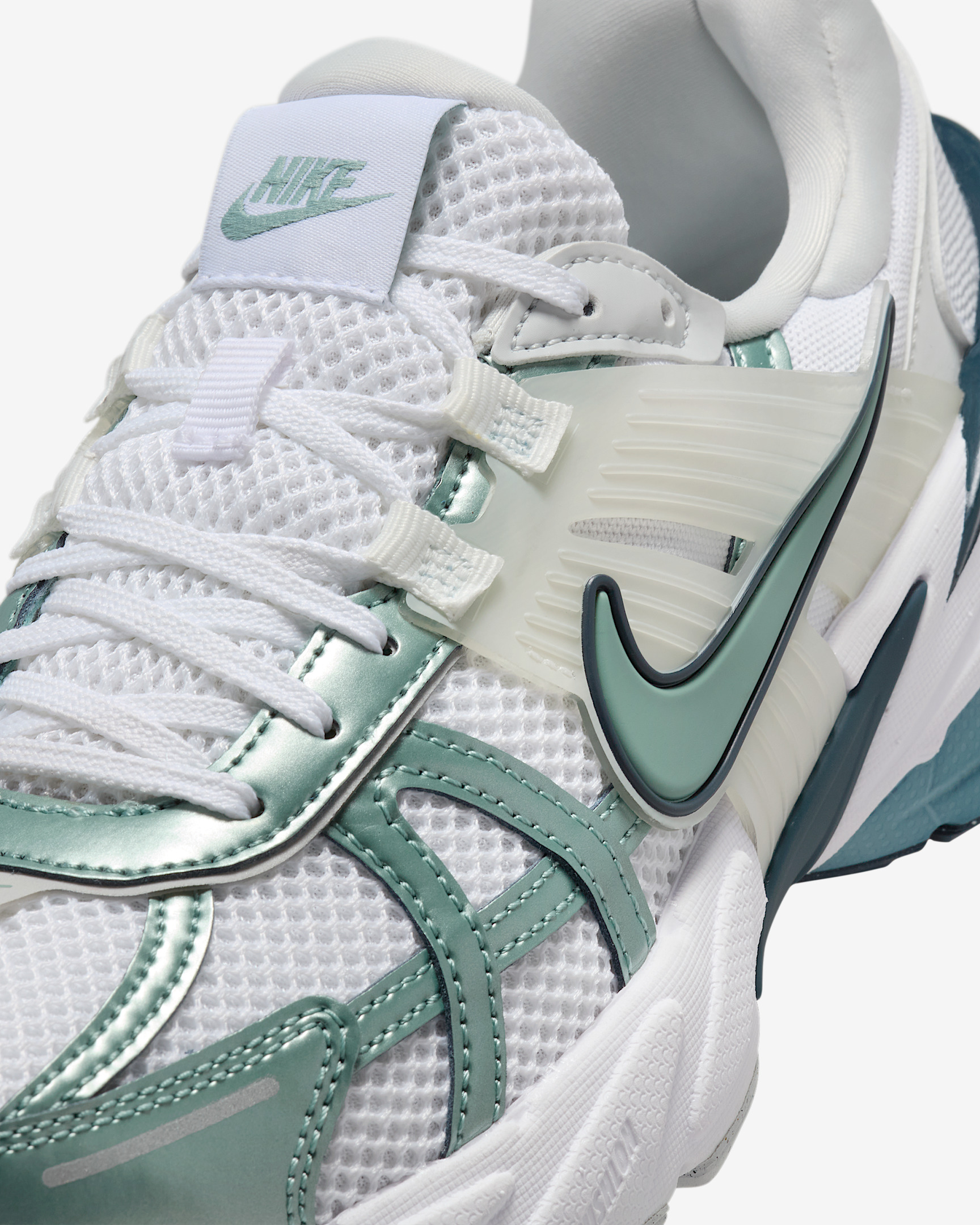 Nike V2K Run Women's Shoes - 7