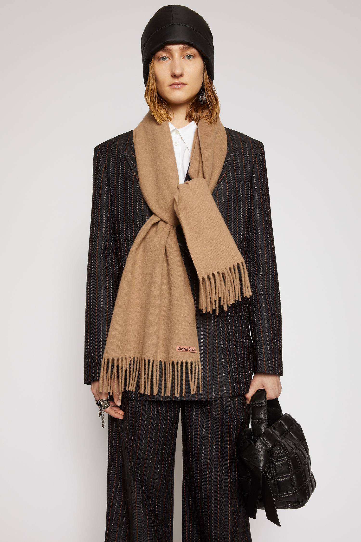 Narrow wool scarf camel brown - 4