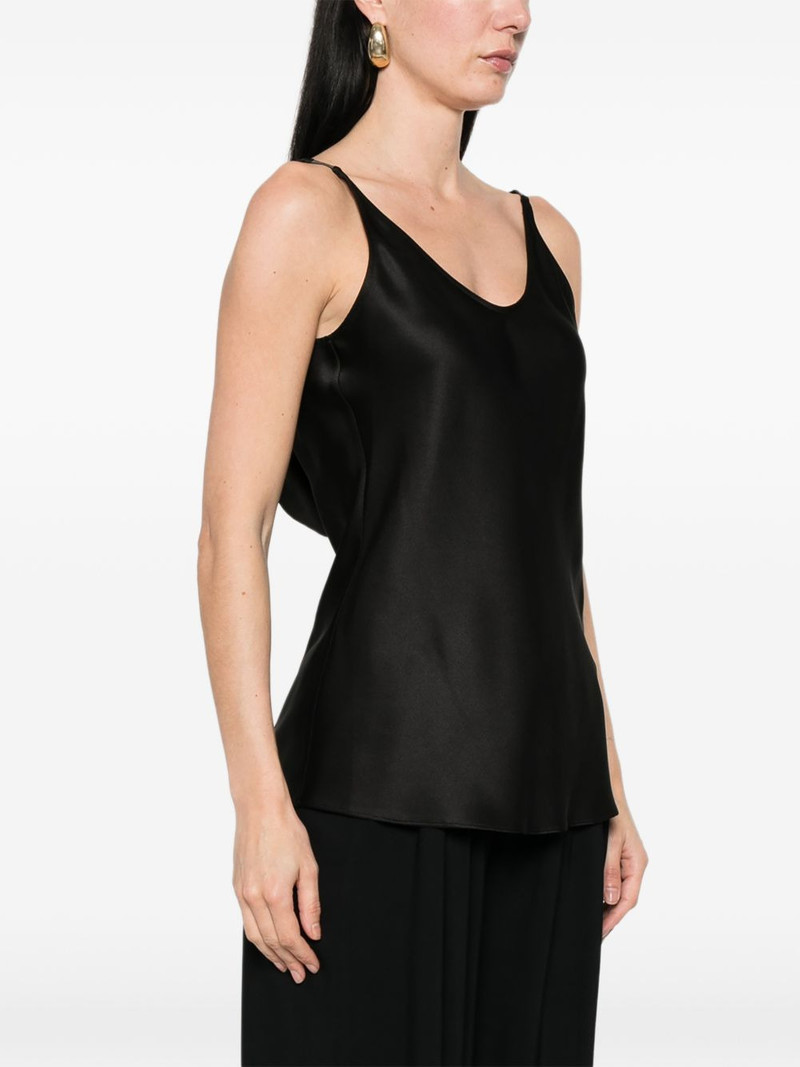 black tank top 4