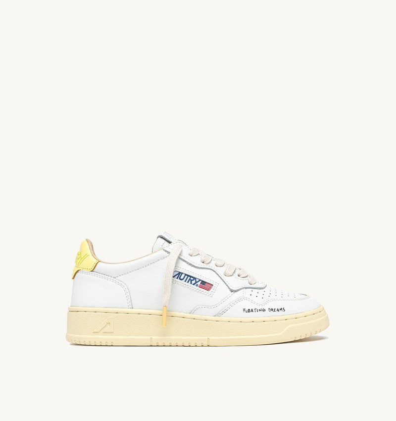 MEDALIST LOW SNEAKERS IN WHITE AND LEMON MERINGUE LEATHER 1