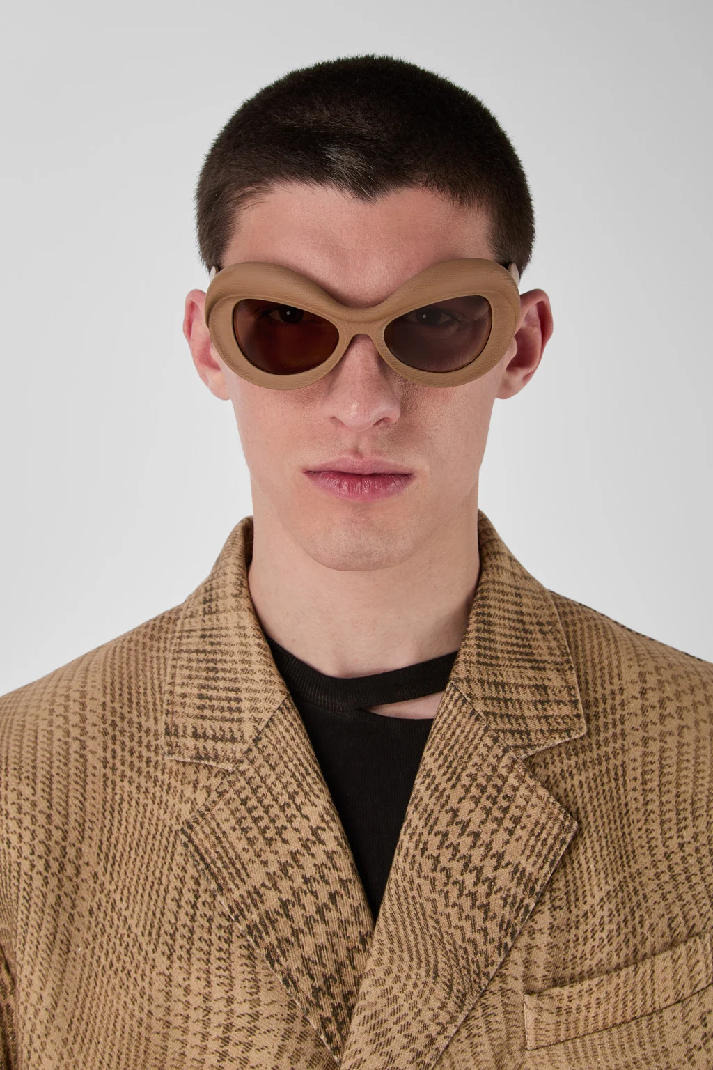 BEIGE - 1