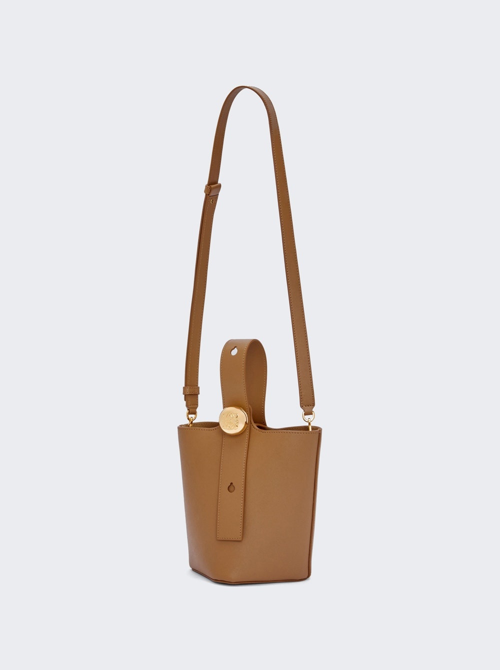 Mini Pebble Bucket Bag Oak - 4