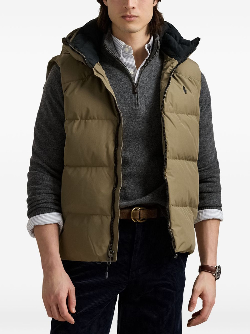 hooded quilted gilet 3