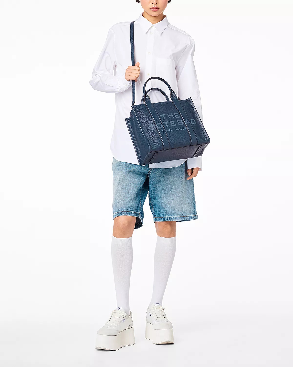 The Leather Medium Tote Bag - 3
