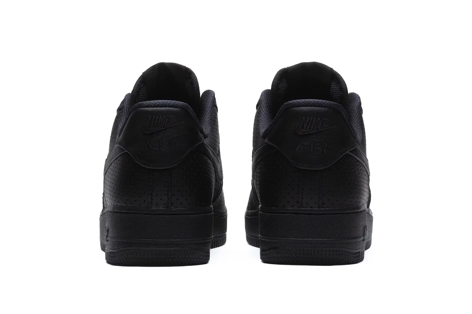 Air Force 1 Low "Black" - 4