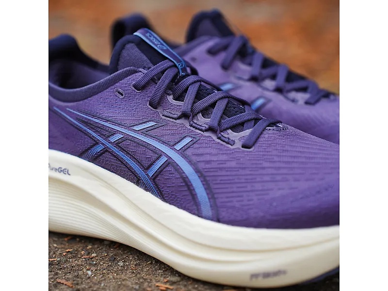 ASICS Gel-Nimbus 27 - 4