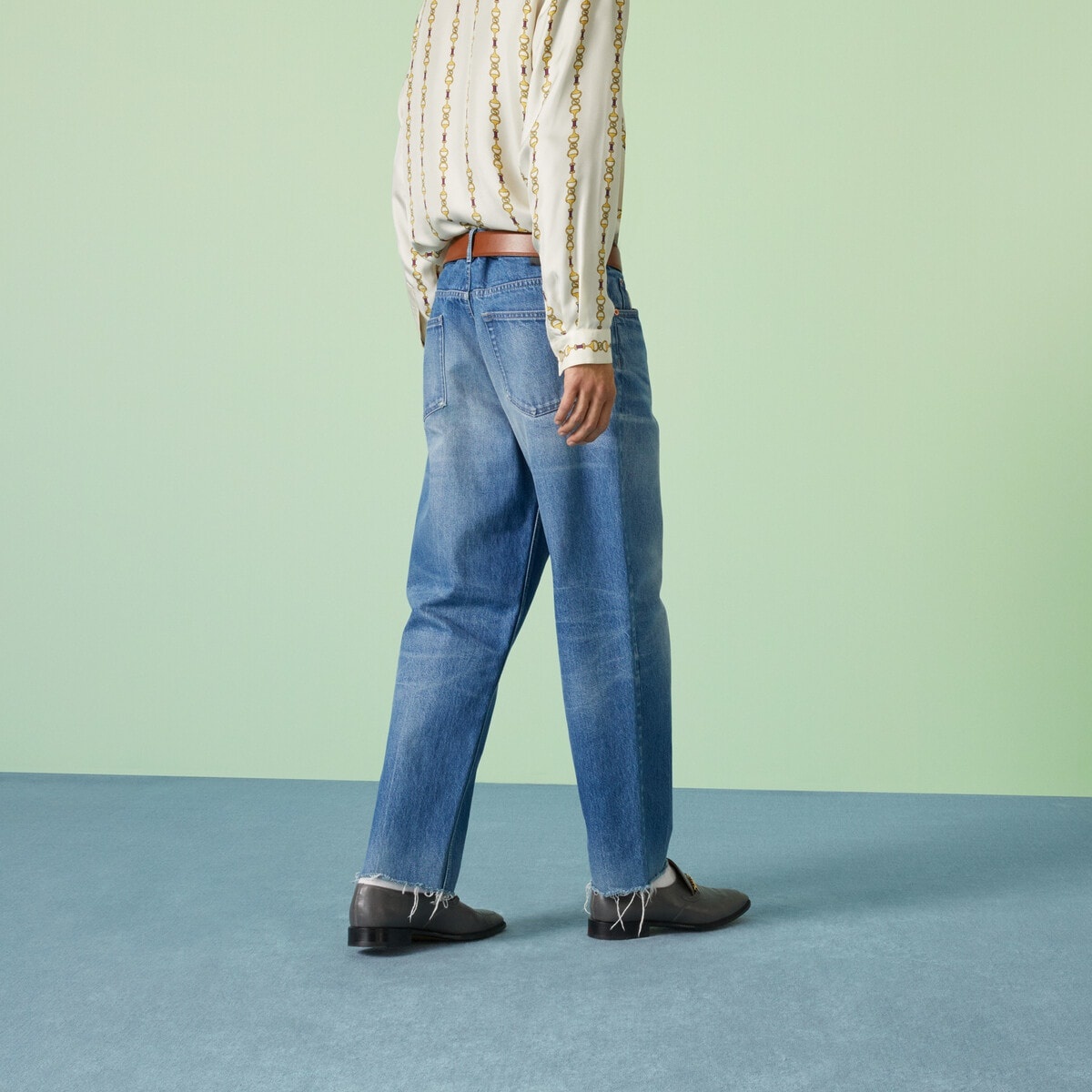 Washed organic denim pant with patch - 6