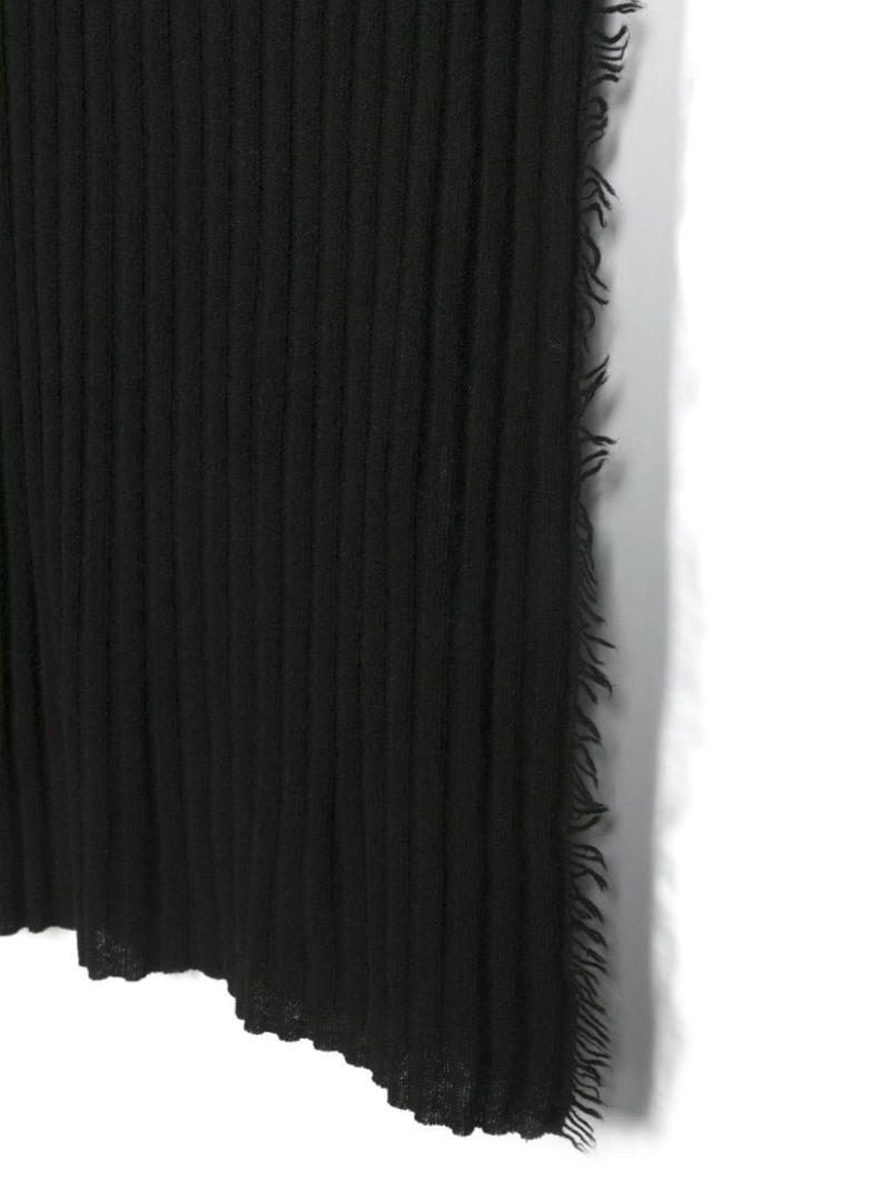 ribbed-knit frayed scarf 3