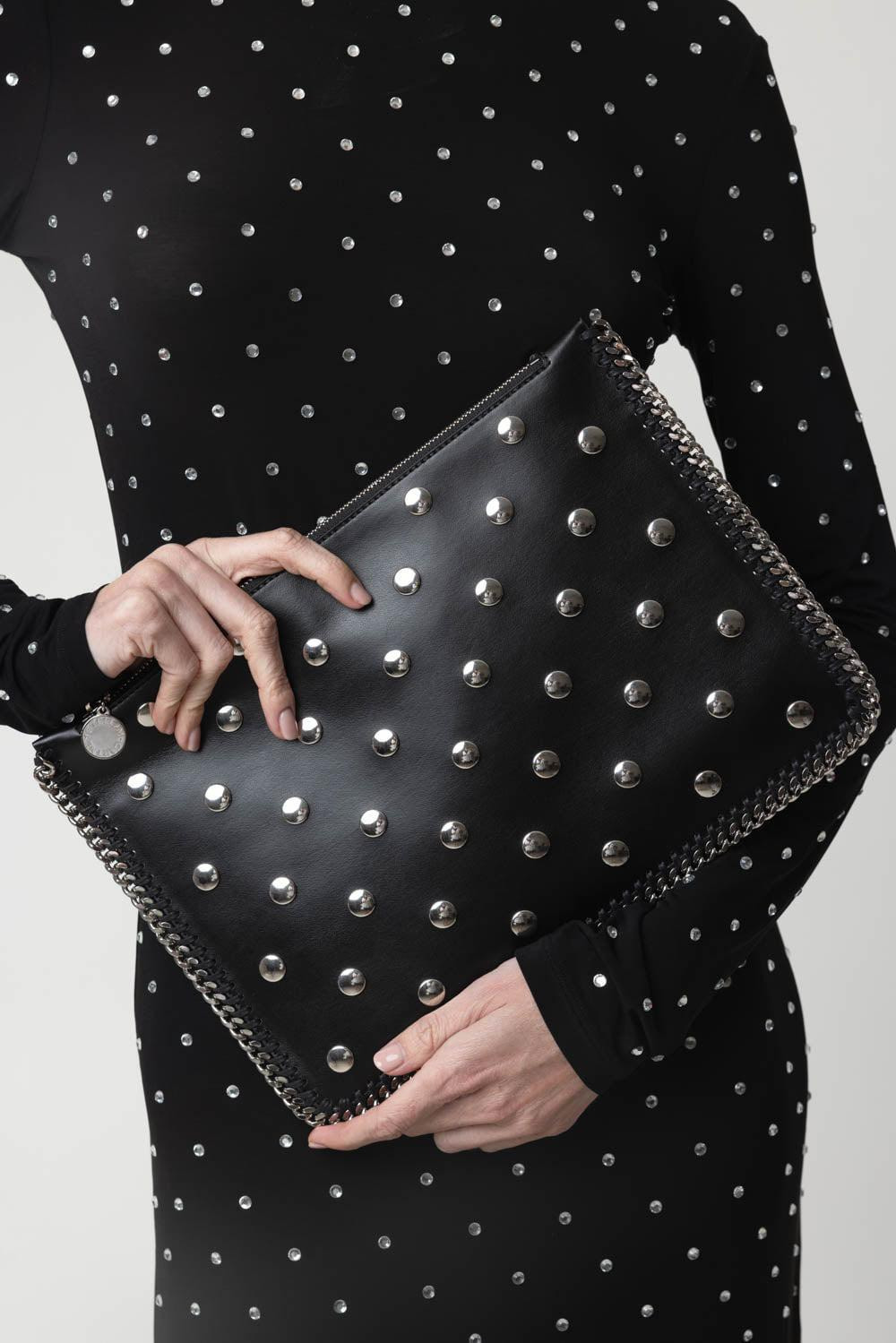 All Over Studded Alter Mat - Black - 4