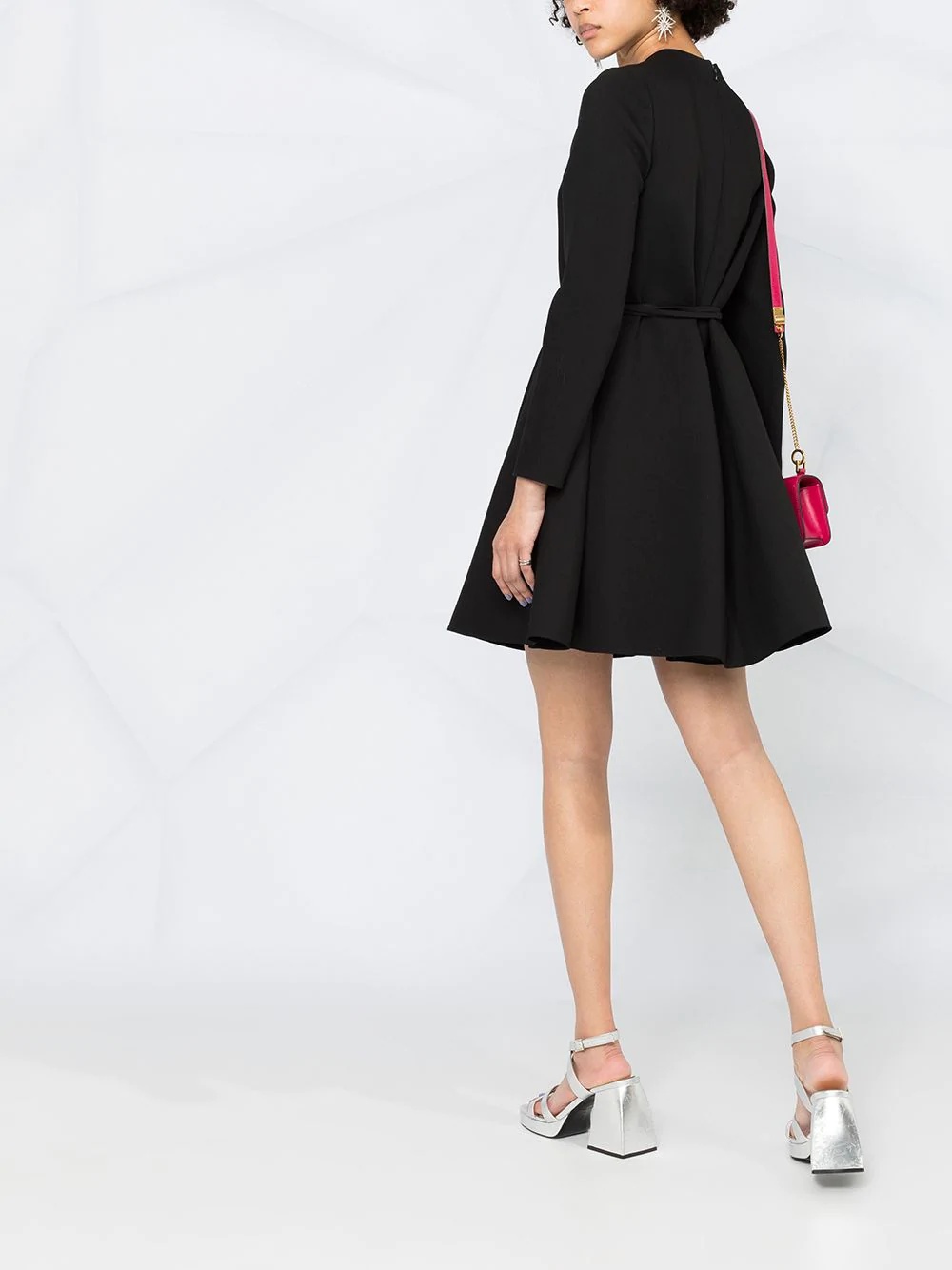 belted long-sleeve dress - 4