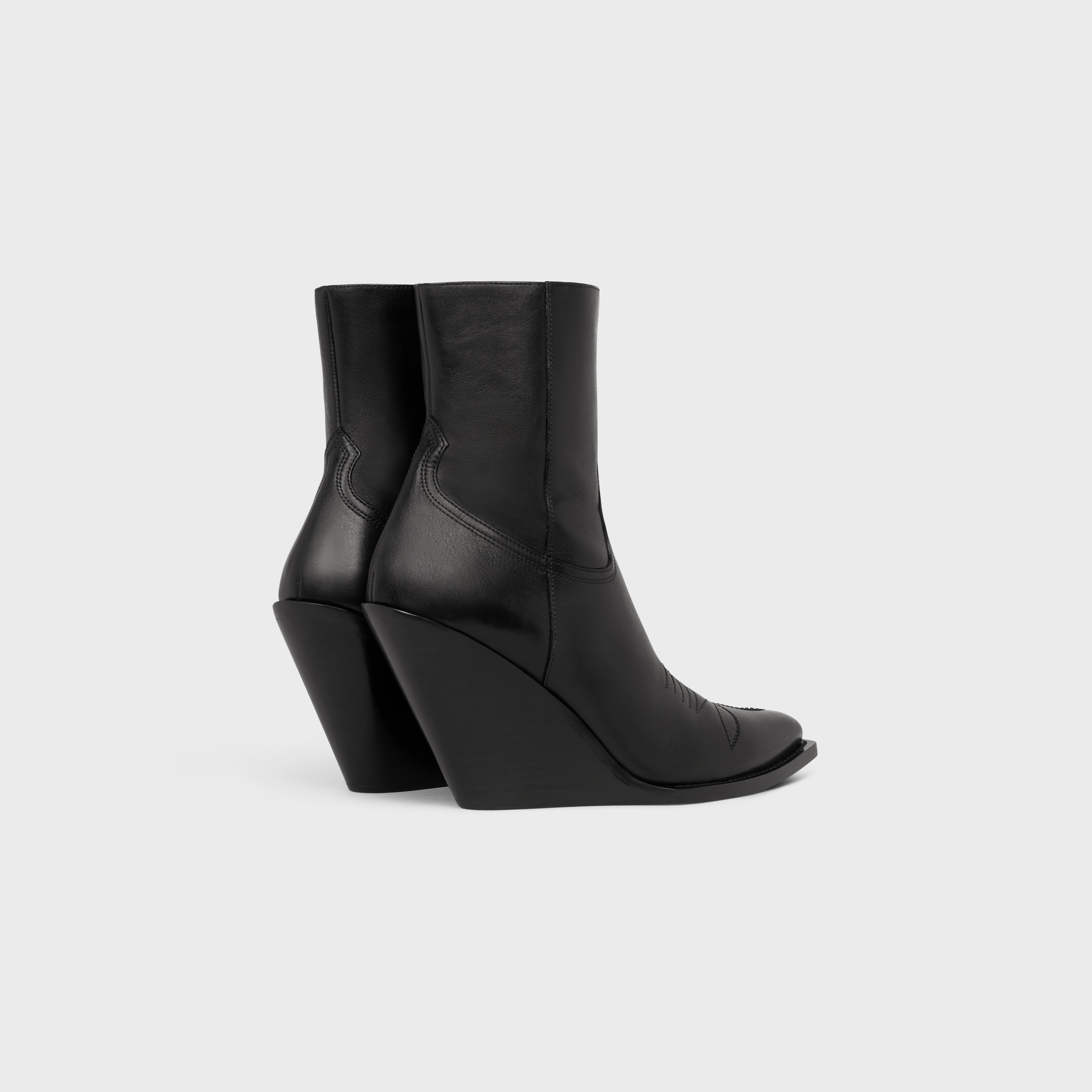 Celine Moon zipped boot in Calfskin - 3