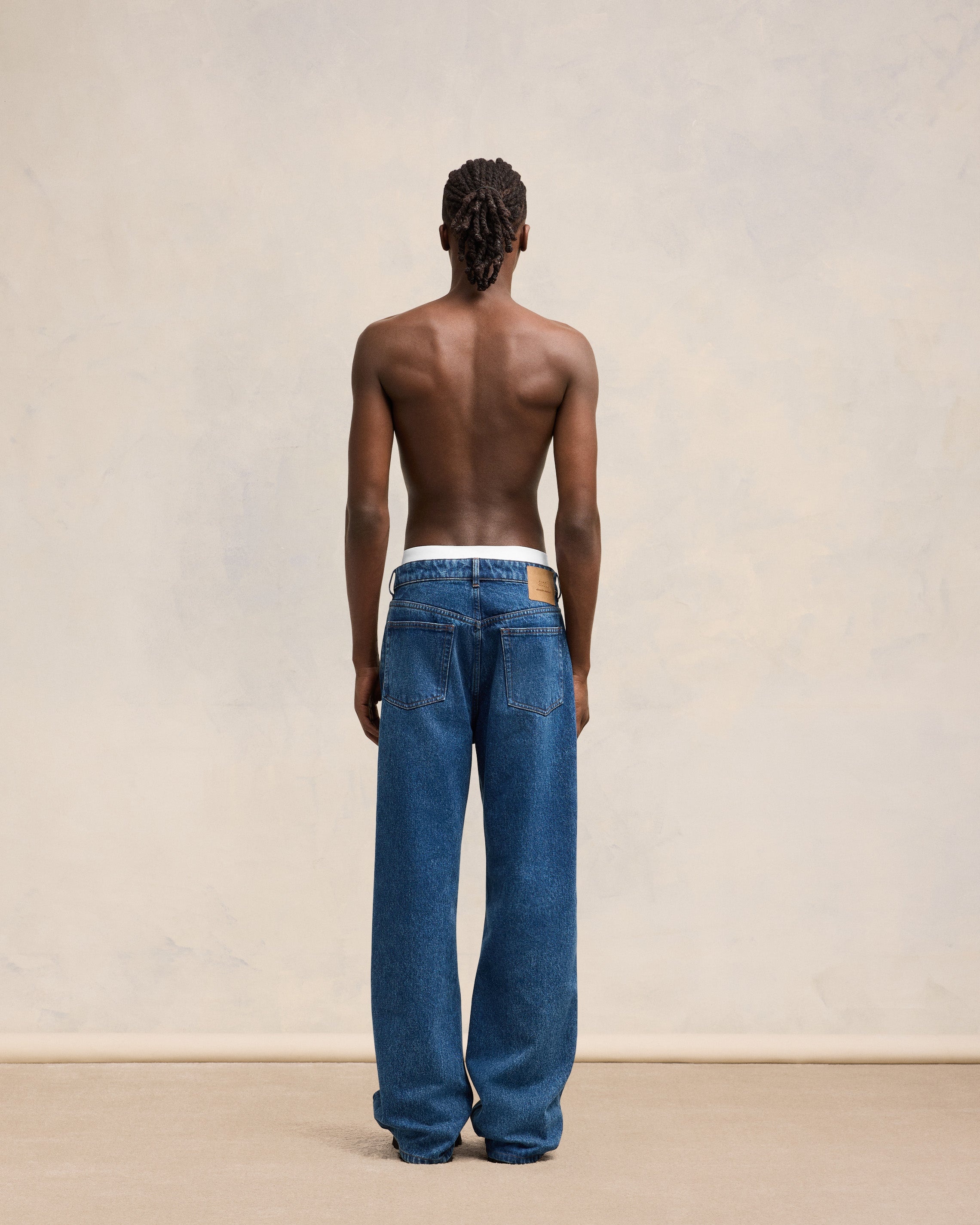 LARGE FIT JEANS - 4