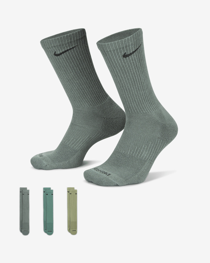 Nike Everyday Plus Cushioned Training Crew Socks (3 Pairs) - 1